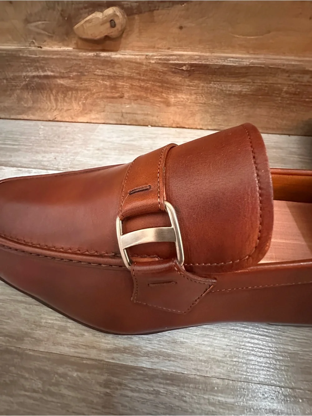 Magnanni Mens Brown Moc Toe Slip-On Casual Loafer Shoes Size 9.5M New Without Bo